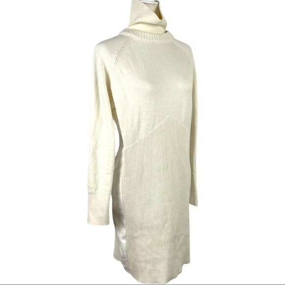 Athleta Mesa Hybrid Sweater Dress in Dove White Merino Wool Blend Style 38342 L - Picture 7 of 13